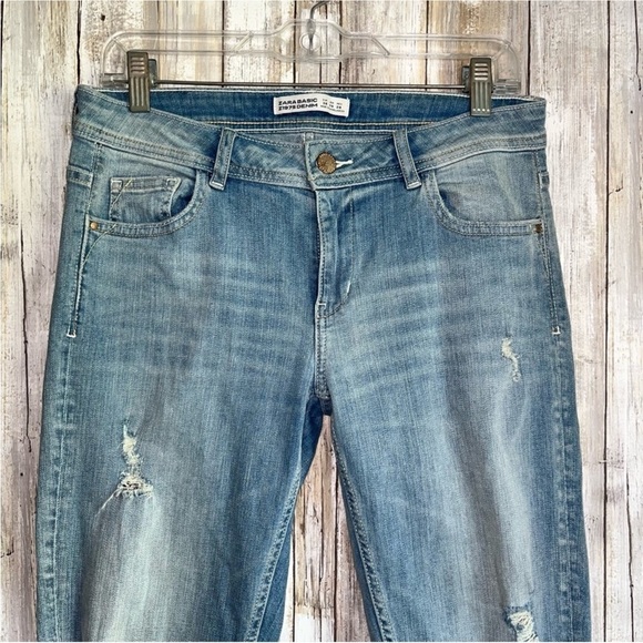 Zara Basic Denim Distressed Ankle Jeans - Picture 4 of 6